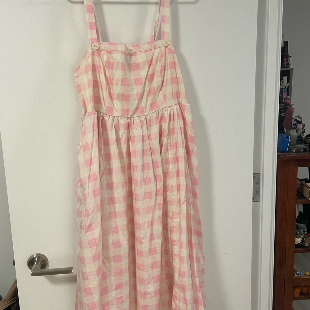 Retro Chic by Torrid Pink and Cream Dress